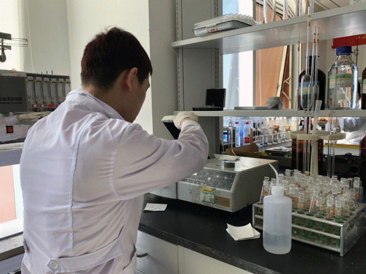 與水和大氣污染相比，土壤污染的具有哪些特點(diǎn)？